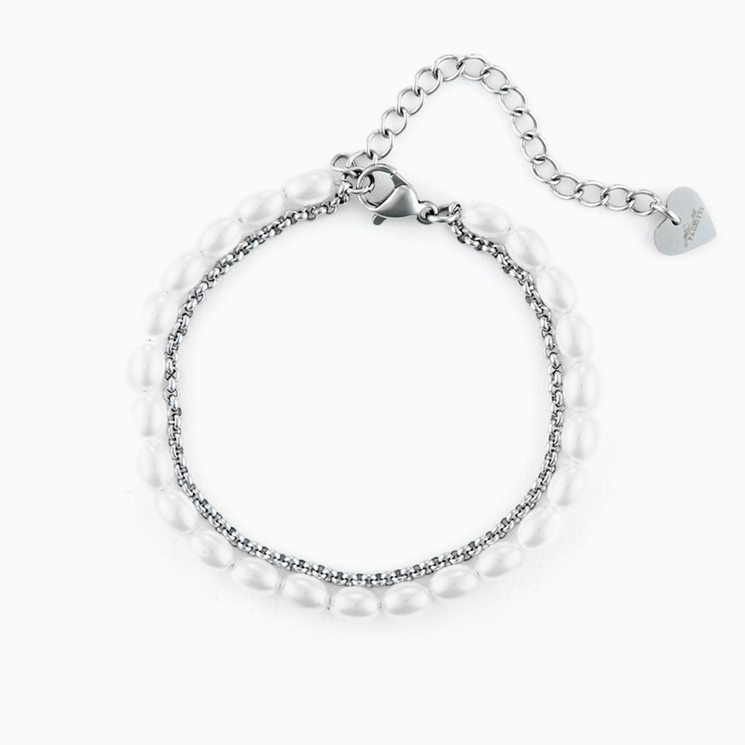 Bracciale doppio con catena e perle bianche