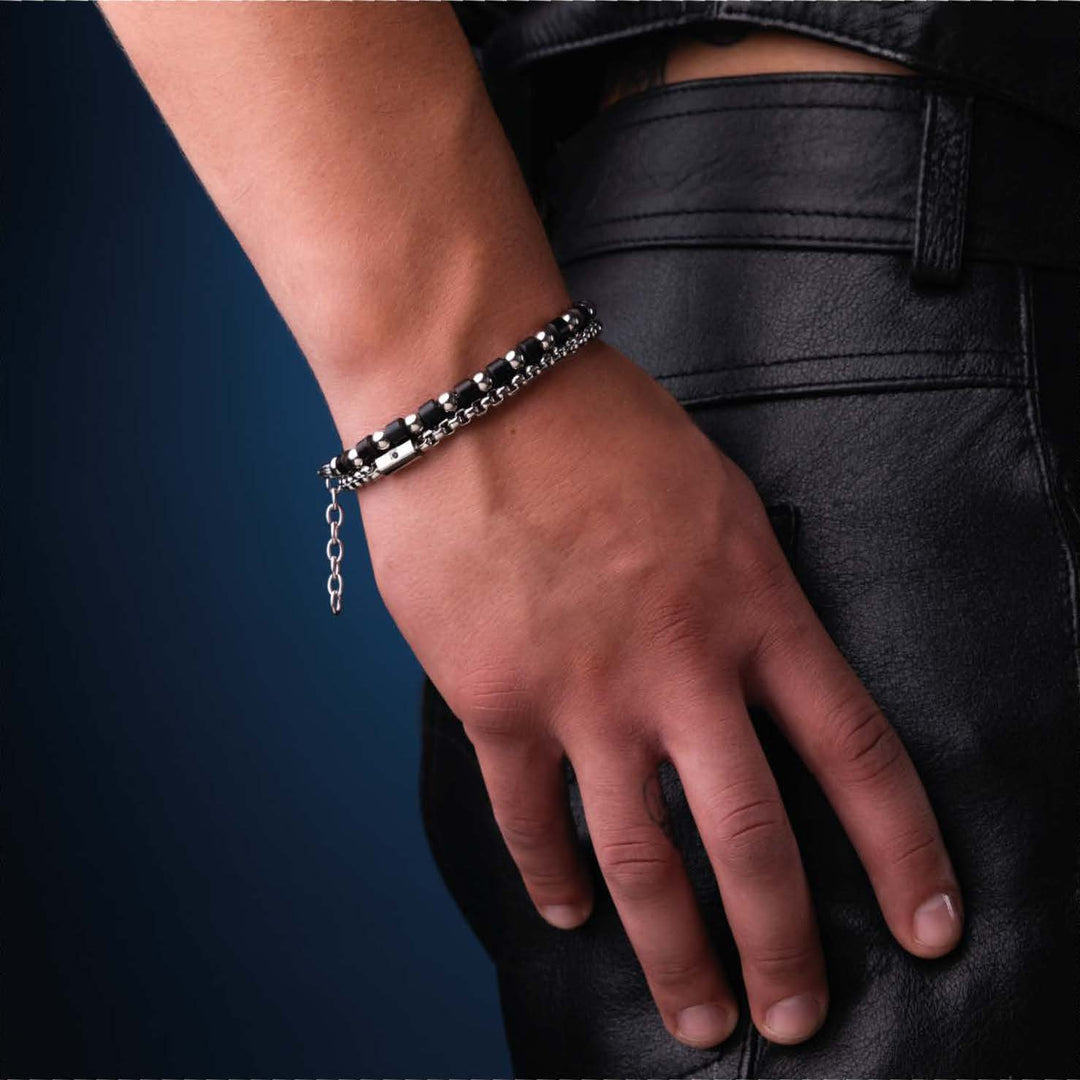 Bracciale uomo con inserto e pietra nera