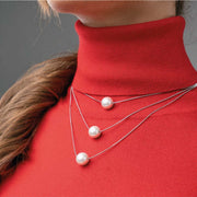 Collana da donna con perle bianche